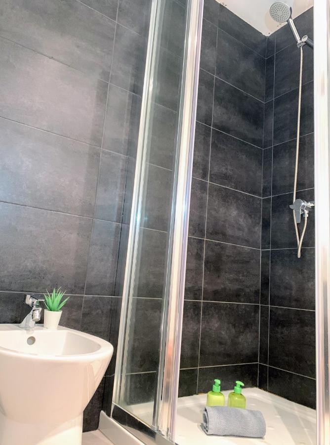 51E-Scape Apartment คอร์ราเลโฮ ภายนอก รูปภาพ