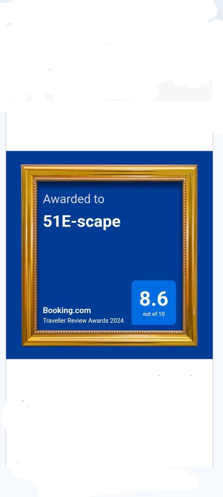 51E-Scape Apartment คอร์ราเลโฮ ภายนอก รูปภาพ